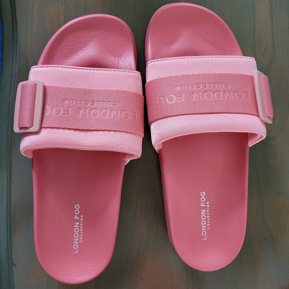 London Fog Sandals